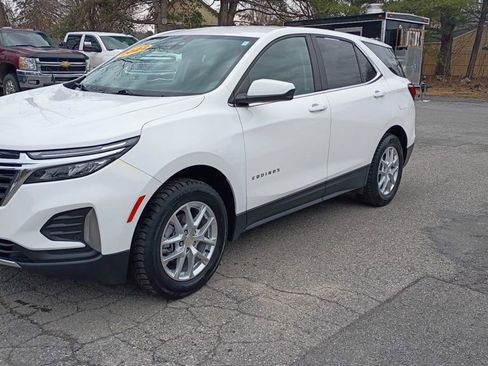 Used 2022 Chevrolet Equinox LT AWD/4WD image 5