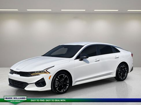 Used 2022 Kia K5 GT-Line image 2