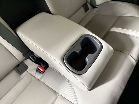 Certified 2025 Toyota Camry SE w/ Convenience Package image 41