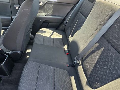Used 2023 Kia Rio LX FWD image 9