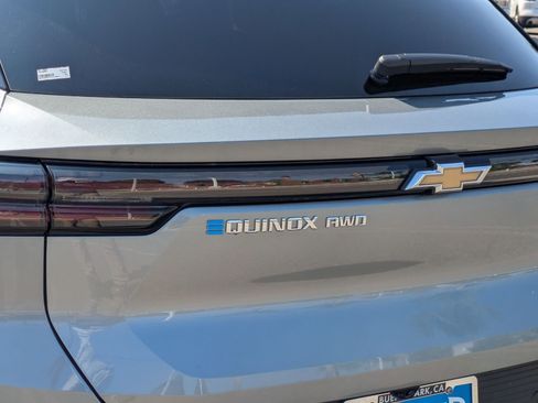 Used 2026 Chevrolet Equinox EV LT image 27