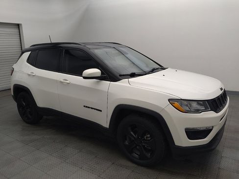 Used 2021 Jeep Compass Latitude image 11