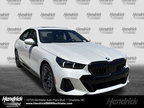 New 2027 BMW 530i w/ M Sport Package RWD image 1