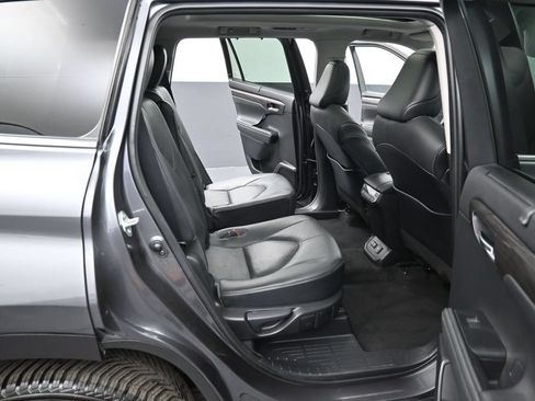 Certified 2021 Toyota Highlander Platinum AWD/4WD image 35