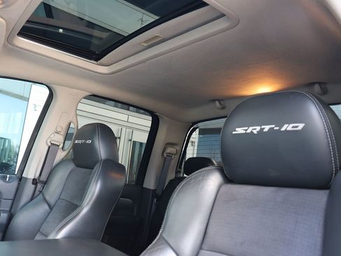 Used 2005 Dodge Ram 1500 Truck 2WD Quad Cab image 4