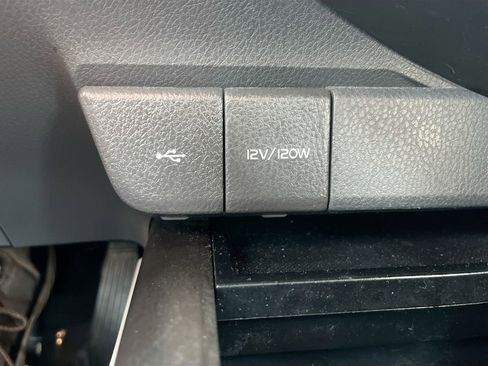 Used 2024 Toyota Camry LE image 32