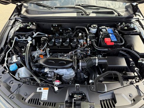 Used 2023 Honda Accord EX image 37