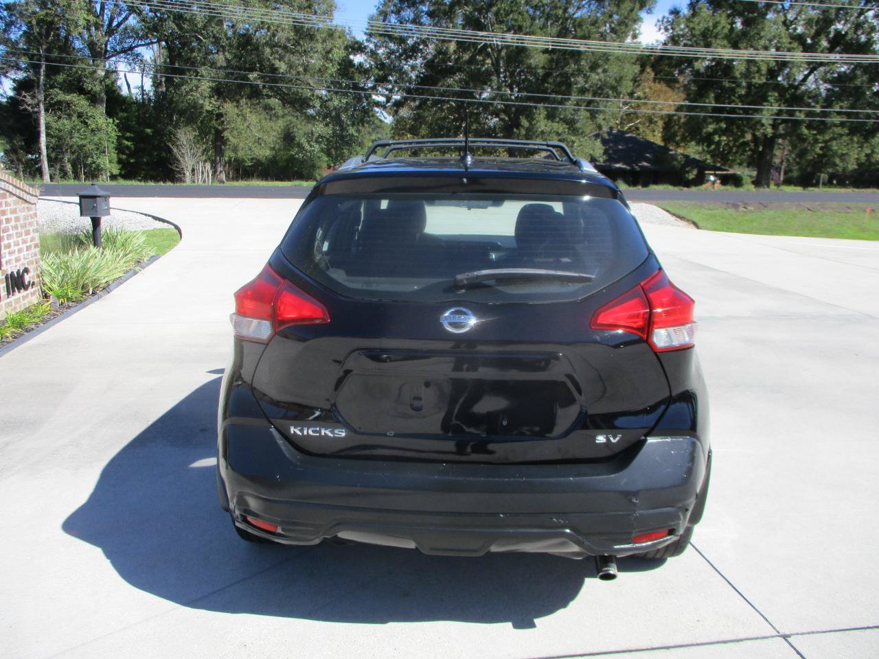 Used 2019 Nissan Kicks SV w/ Exterior Package FWD image 10