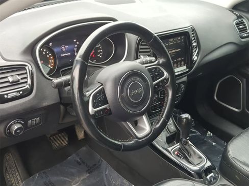 Certified 2021 Jeep Compass Limited image 10