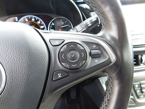Used 2019 Buick Envision Premium w/ Driver Confidence Package image 23
