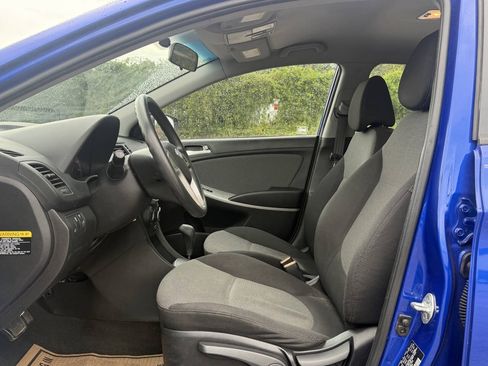Used 2014 Hyundai Accent GS FWD image 11