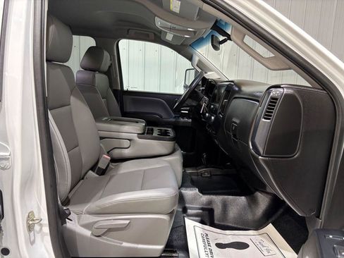 Used 2019 Chevrolet Silverado 2500 W/T w/ WT Convenience Package image 12