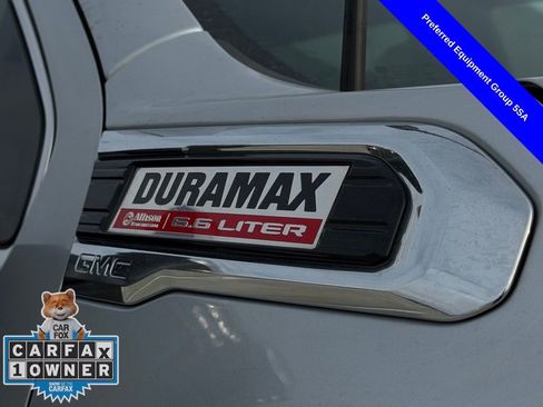 Used 2022 GMC Sierra 2500 Denali w/ Denali Ultimate Package image 9