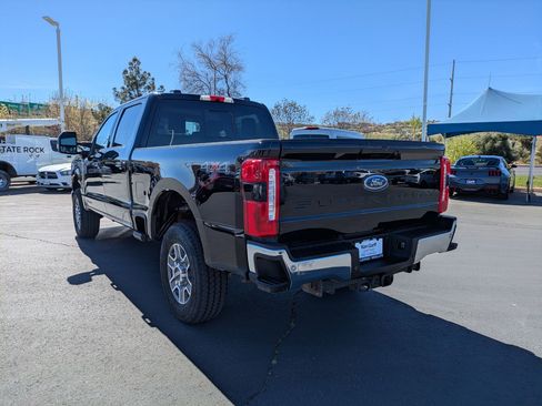 Used 2024 Ford F250 Lariat image 5