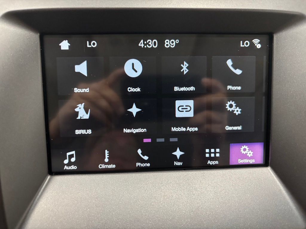 Used 2018 Ford Edge Titanium w/ Equipment Group 301A AWD/4WD image 31