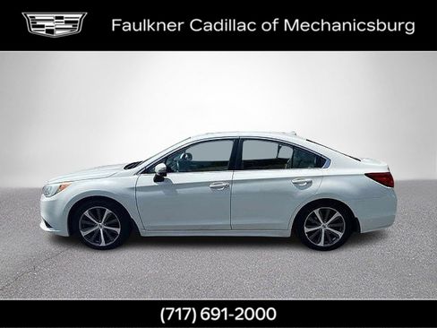 Used 2017 Subaru Legacy 2.5i Limited AWD/4WD image 10