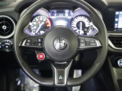 Used 2022 Alfa Romeo Stelvio Quadrifoglio w/ Active Assist Plus Package image 11