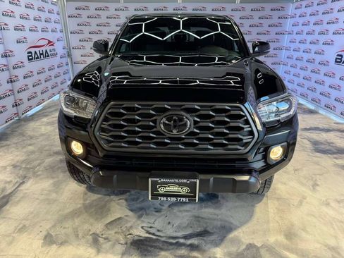 Used 2023 Toyota Tacoma TRD Off-Road image 4