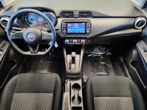 Used 2023 Nissan Versa S image 5