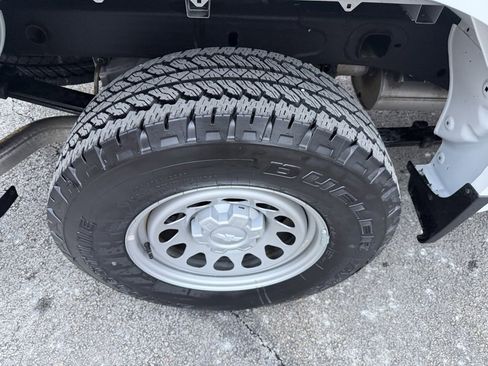 Used 2025 Chevrolet Silverado 1500 W/T w/ WT Value Package image 10