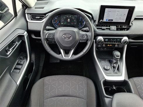 Certified 2024 Toyota RAV4 XLE w/ Convenience Package image 11