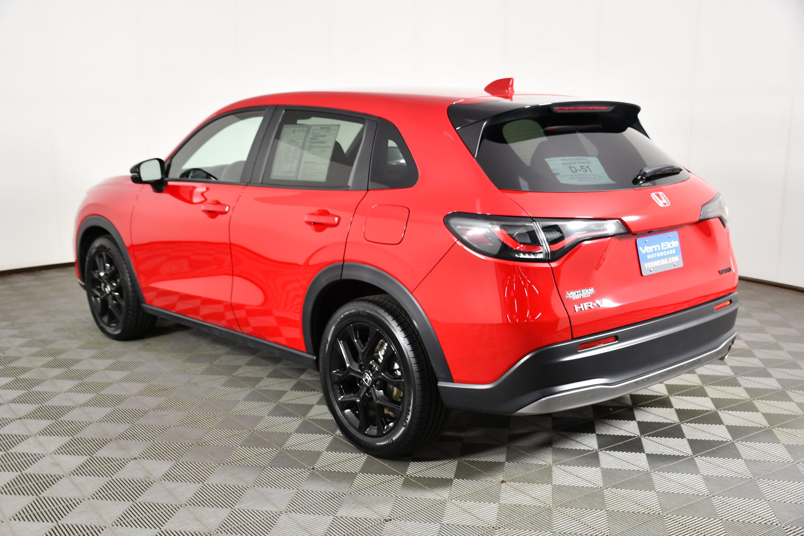 Certified 2024 Honda HR-V Sport image 8