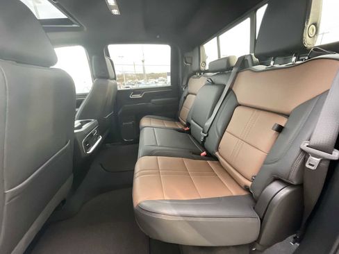 Certified 2024 Chevrolet Silverado 3500 High Country w/ High Country Premium Package image 25