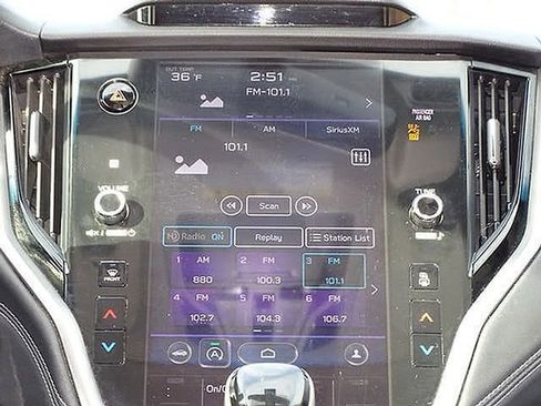 Used 2021 Subaru Outback Limited image 30