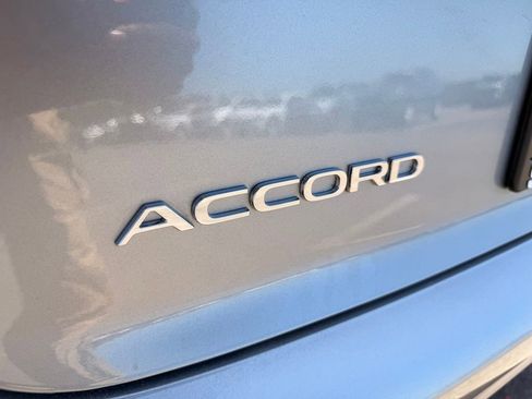 Used 2025 Honda Accord SE image 28