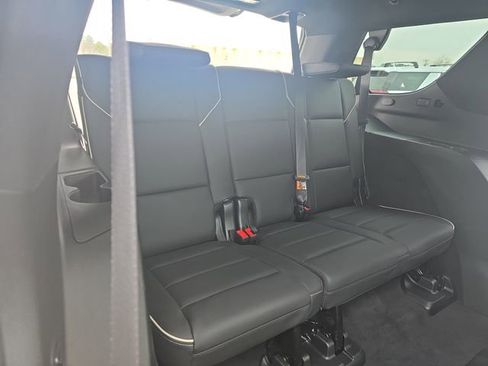 Certified 2021 Cadillac Escalade Sport image 12