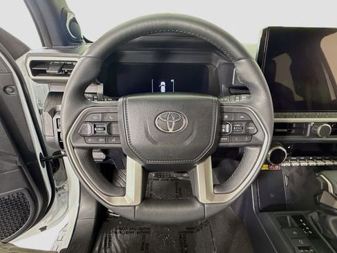 Certified 2026 Toyota 4Runner 4WD image 11