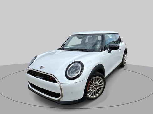Used 2025 MINI Cooper S FWD image 6