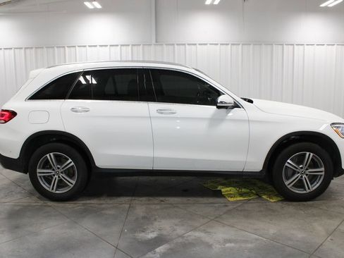 Used 2022 Mercedes-Benz GLC 300 4MATIC image 11