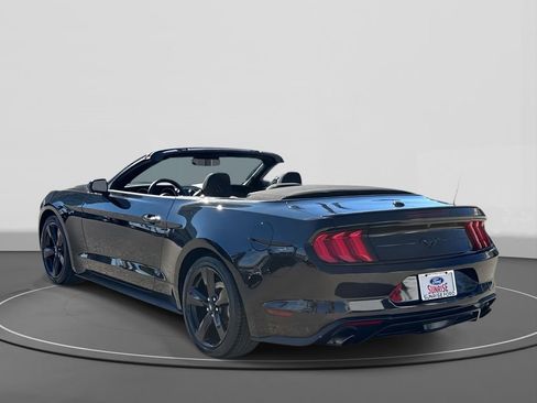 Used 2021 Ford Mustang Convertible w/ Equipment Group 101A image 7