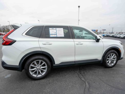 Used 2023 Honda CR-V EX-L image 6