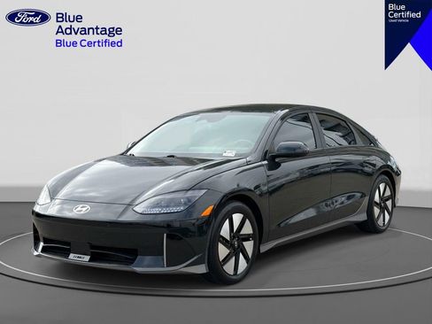 Used 2024 Hyundai Ioniq 6 SE RWD image 1
