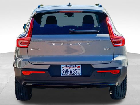 Certified 2026 Volvo XC40 B5 Ultra w/ Climate Package AWD/4WD image 6