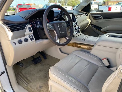 Used 2016 GMC Yukon Denali w/ Open Road Package AWD/4WD image 34