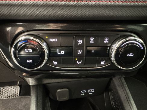 Certified 2026 Chevrolet TrailBlazer RS w/ Convenience Package AWD/4WD image 18
