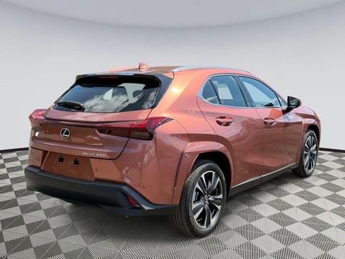 Used 2025 Lexus UX 300h AWD image 2