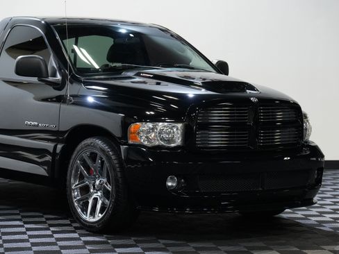 Used 2005 Dodge Ram 1500 Truck 2WD Regular Cab image 9