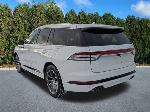 Used 2021 Lincoln Aviator Grand Touring w/ Elements Package Plus image 6