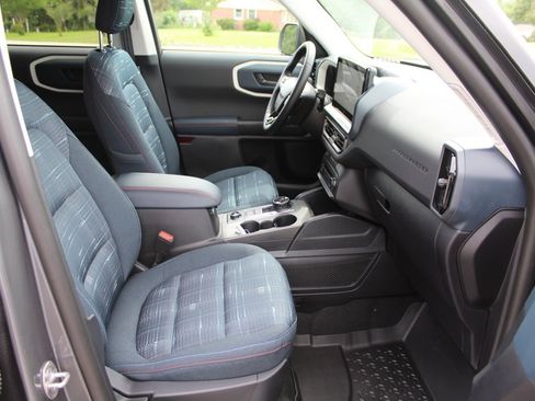 New 2025 Ford Bronco Sport Heritage w/ Convenience Package image 15