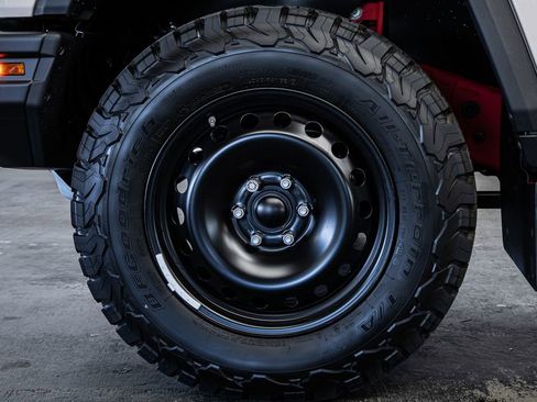 New 2026 INEOS Grenadier image 19