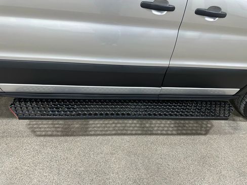 Used 2019 Ford Transit 250 148 Medium Roof image 17