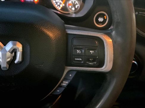 Used 2021 RAM 2500 Tradesman w/ Chrome Appearance Group image 18