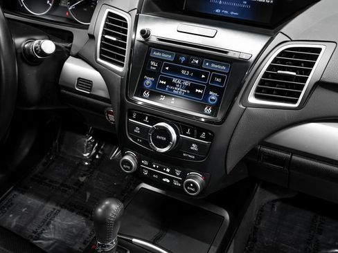 Certified 2018 Acura RDX FWD w/ Technology Package image 26