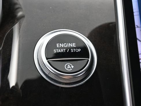 Used 2021 Mercedes-Benz S 580 4MATIC Sedan image 36