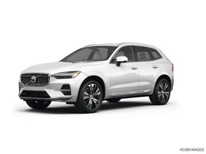 Used 2023 Volvo XC60 B5 Plus w/ Climate Package