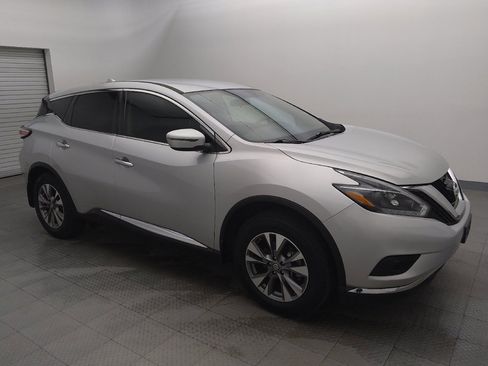 Used 2018 Nissan Murano S FWD image 11